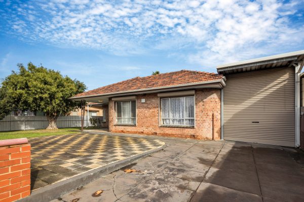 182 Frederick Road, Grange SA 5022